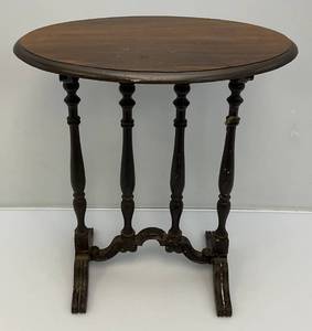 lot 48 image: Antique Ornate Wooden Oval Table With Spindles 12 x 20 x 22 12 (Repairs Made)