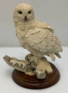 lot 76 image: Snowy Owl On The Rocks Sculpture On Base 9 12 Tall