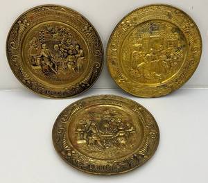 lot 93 image: Vintage GRAIN BELT Beer Embossed Brass Trays