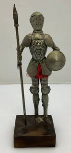 lot 105 image: Old Vintage Metal Armored Knight Statue 8 12
