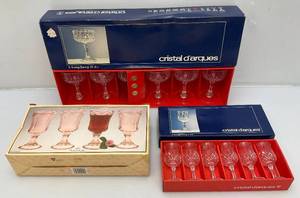 lot 125 image: Very Nice Cristal Darques Longchamp 6CL And 23 CL Wine Glasses And More (NEW Old Stock)
