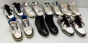 lot 193 image: Large Group Of Misc. Vintage Mens Basketball Shoes Including ANDI 1, FUBU And Starter (Sizes Range From 7.5 - 9) See Photos