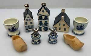 lot 205 image: Vintage Blue Delfts Collectible Items Including RYNBENDE Airline Booze Decanters And More