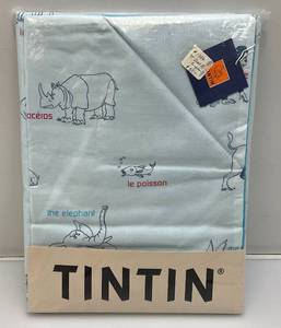 lot 211 image: Vintage TIN TIN Duvet tBlue And White Singular Sheet Set