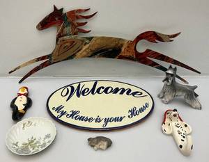 lot 212 image: Misc. Household Dcor Including Terracotta Welcome Sign And More