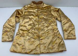 lot 219 image: Vintage MEEI LIH Gold Satin Oriental Style Brocade Jacket With Floral Design With Tradition Chinese Frog Closures Size Small