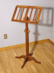 lot 96 image: Contemporary Adjustable Standing Music Stand