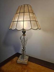 lot 282 image: Capiz Shell Shade Table Lamp