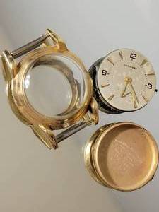 lot 48 image: 14K Yellow Gold Vintage Longines Wristwatch  2g