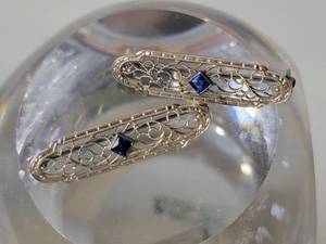lot 13 image: 14K White Gold Art Nouveau Sapphire Filligree Bar Pin Duo  2g