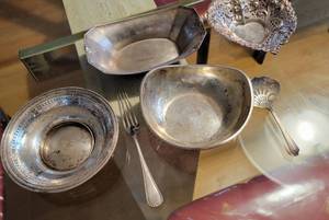 lot 13C image: Antique Sterling Siver Dresser Set Assortment