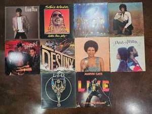 lot 140K image: Soul and R and B Vinyl Record Collection Featuring Marvin Gaye and Stevie Wonder