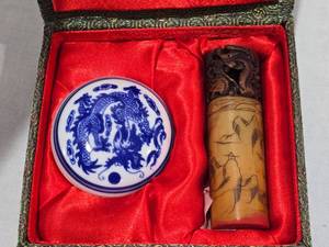 lot 147 image: Asian Seal and Porcelain Ink Box Set