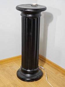 lot 50I image: Illuminated Classical Column Pedestal