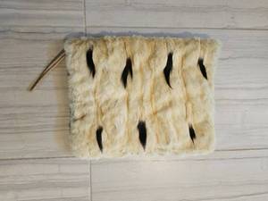 lot 240 image: Ermine Real Fur Vintage Muff Hand Warmer
