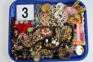 Lot of Miscellaneous Costume Jewelry