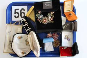 Lot of Miscellaneous Costume Jewelry
