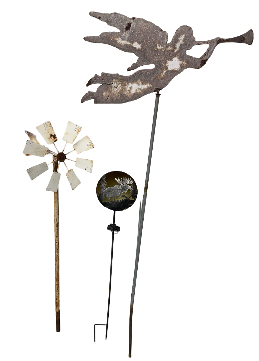 lot 99 image: Rustic Garden Decor Trio