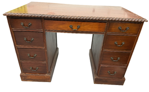 lot 72 image: Vintage 9 Drawer Writing Desk