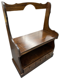 lot 67 image: Wooden Entryway Bench