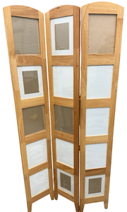 lot 20 image: Three Panel Photo Room Divider