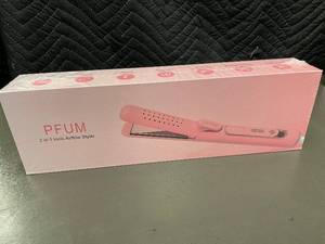 lot 14 image: PFUM A319 - 2 in 1 Ionic Airflow Styler