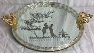 lot 13 image: Ferro & Lazzarini Murano Glass Vanity Tray