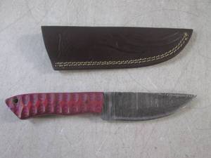 lot 17 image: (FS) 8.5 Damascus Blade Knife with...