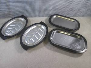 lot 47 image: (CSB) 4 Thermo Steak Platters 2 Eac...