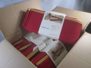 lot 60 image: (EW4) 4 New Brightroom Soft-Sided G...