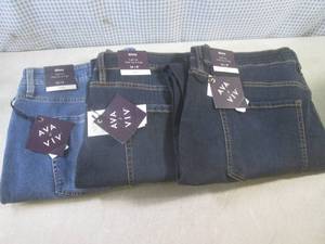 lot 100 image: (CSB) 3 New with Tags Denim Blue Je...