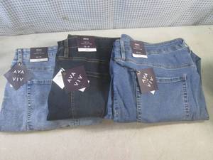 lot 101 image: (BS) 3 New with Tags Denim Blue Jea...