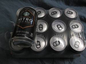 lot 28 image: 12 Cans Starbucks Nitro cold brew c...