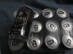 lot 29 image: 12 Cans Starbucks Nitro cold brew c...