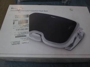 lot 71 image: Kensington adjustable footrest with...