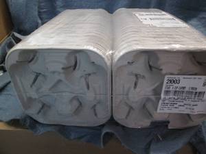 lot 104 image: 4 Cup drink carriers...