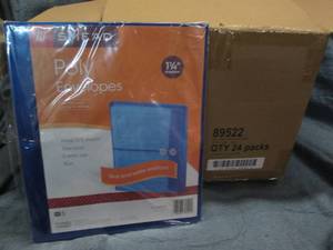 lot 113 image: 24 5 Packs Smead poly envelopes...