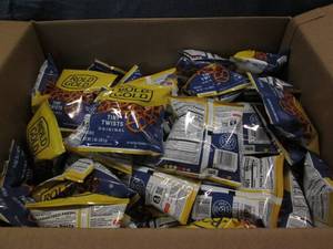 lot 120 image: 88 1 oz bags of Rold Gold tiny twis...