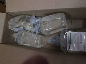 lot 165 image: 4 GoJo foaming hand cleaner inserts...