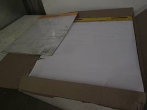 lot 185 image: 3 Post It easel pads...