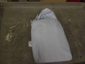 lot 284 image: King bedsheet set...