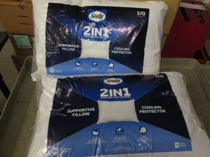 lot 292 image: Pair of Sealy pillows...