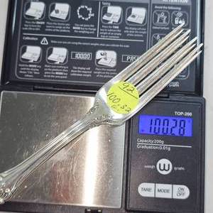 lot 92 image: Sterling .925 Silver Spoon Set  100.28 Grams