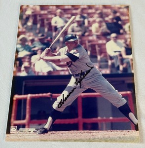 lot 14A image: Harmon Killebrew Signed 8x10 Minnesota Twins Baseball Photo