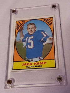 lot 120A image: Jack Kemp 1967 Topps #24 Vintage Football Card