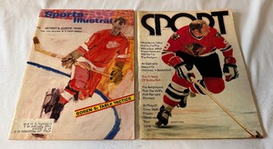 lot 45A image: (2) Vintage Hockey Magazines - Gordie Howe and Bobby Hull