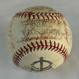 lot 9A image: 1970 Minnesota Twins Team Signed Baseball - Killebrew, Kaat, Blyleven, Oliva, Worthington, Danny Thomson (tough auto), 26 total autos