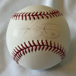 lot 129 image: Shannon Stewart Signed With PSADNA COA Rawlings OMB Selig Baseball