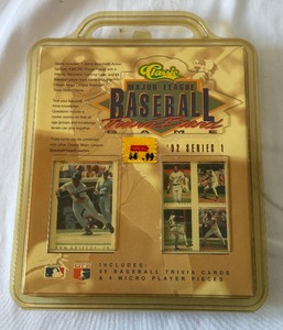 lot 139 image: 1992 Classic Major League Baseball Trivia Cards - Ken Griffey Jr on Front