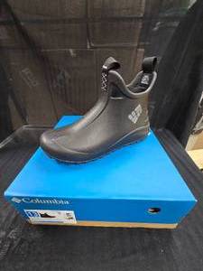 lot 42 image: New Columbia Mens Size 13 Mudranger Waterproof Boots